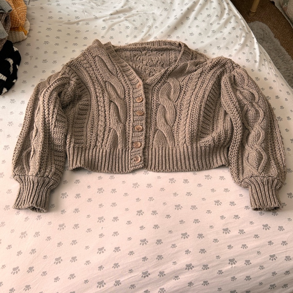 SIZE SMALL SWEATER BUNDLE!!!